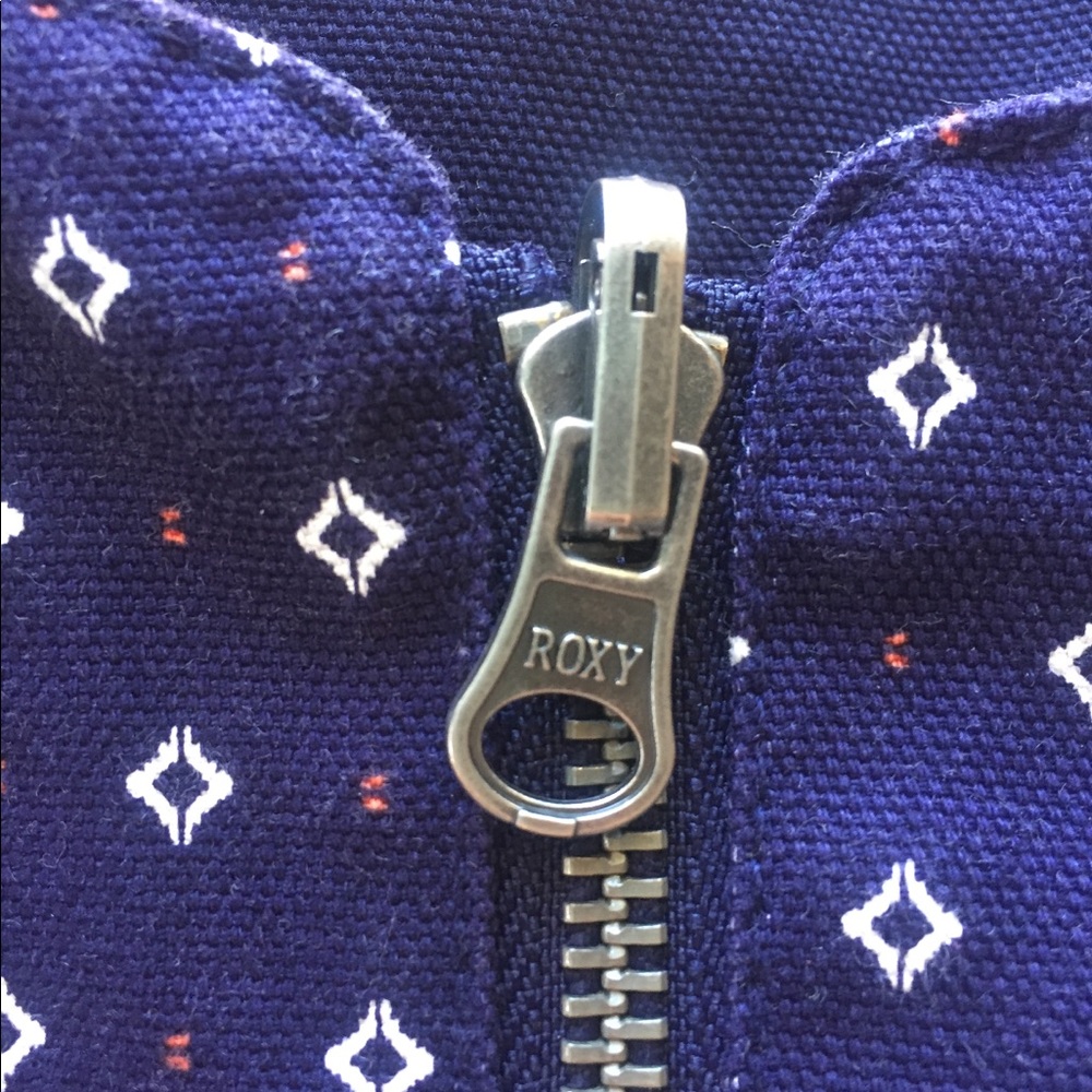 Roxyreversible Patterned Denim Jacket- Sz Med - image 7